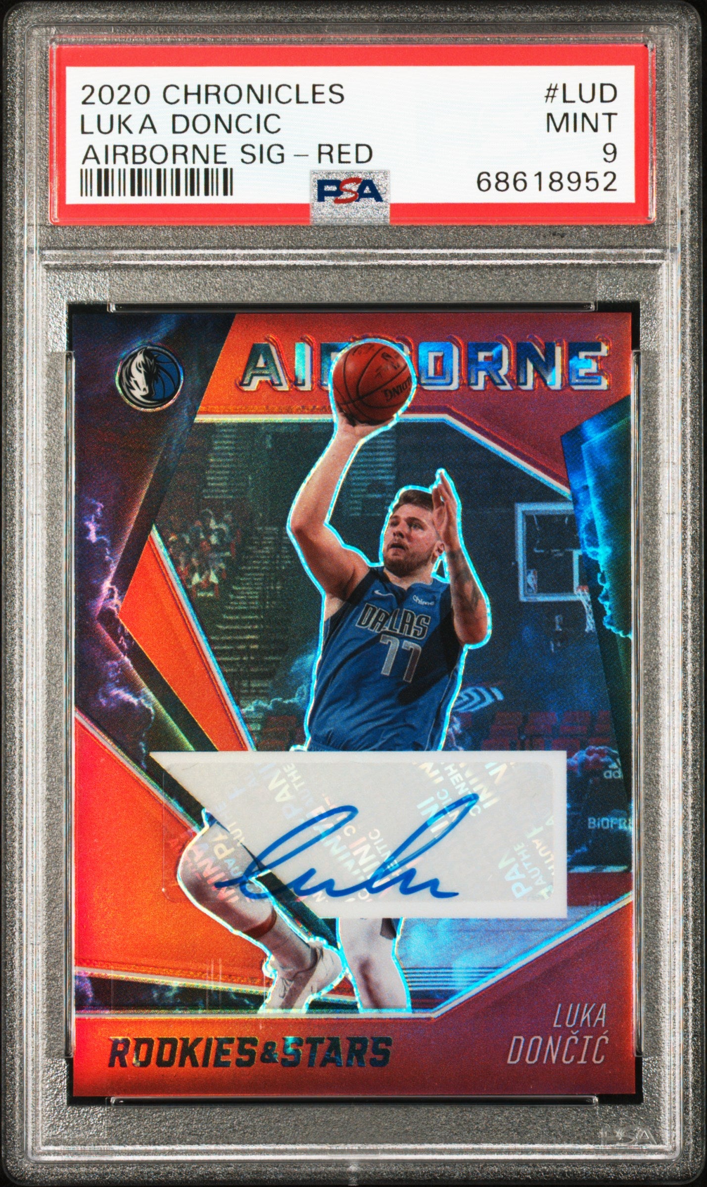 2020 Panini Chronicles Airborne Signatures Luka Doncic #LUD Red PSA 9